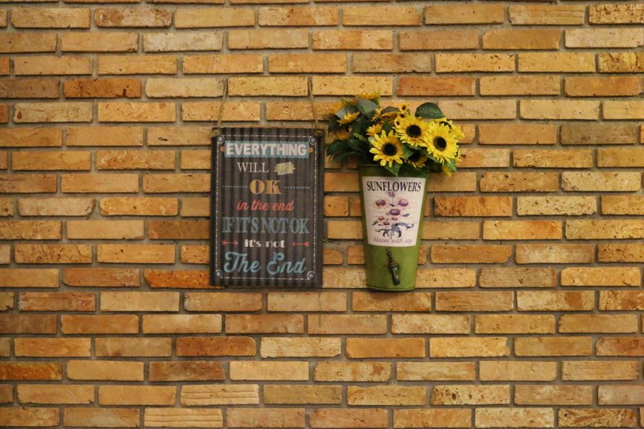 Budget-friendly brick wallpaper options on display. Budget-friendly brick wallpaper options on display.